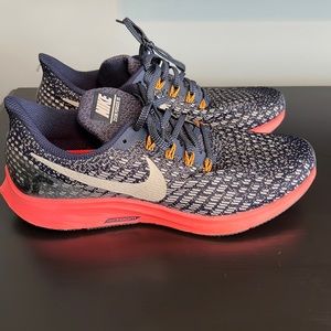 Women’s Nike Zoom Pegasus 35 size 9.5